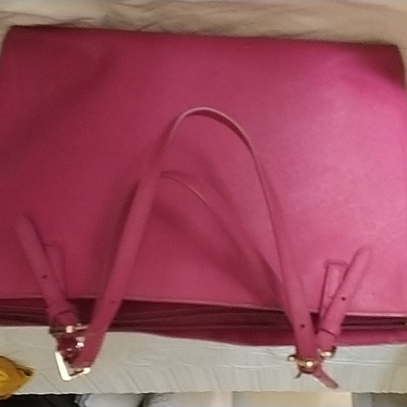 Authentic Tory Burch purse - Picture 4 of 7